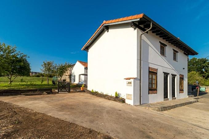 Llulla.Es Vila Cortiguera Exterior foto